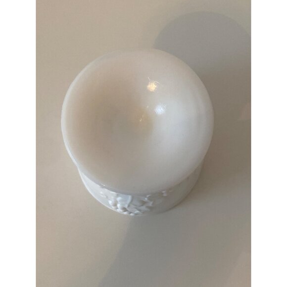 Milk Glass  Dessert Cup Grapes Leaves Replacement Vintage - Picture 10 of 10